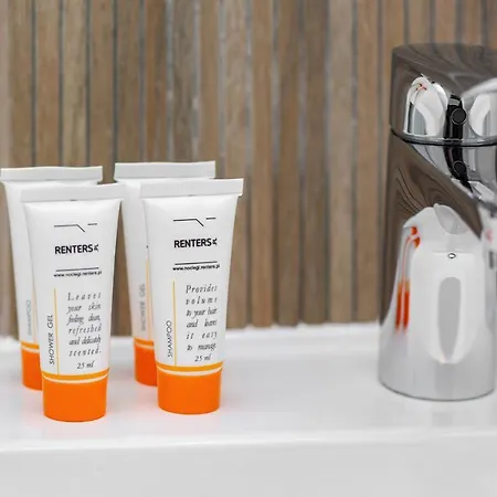 Отель Vincent's Cozy By Renters